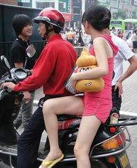 摩的被砸后续,摩的拉客被滴滴抢走