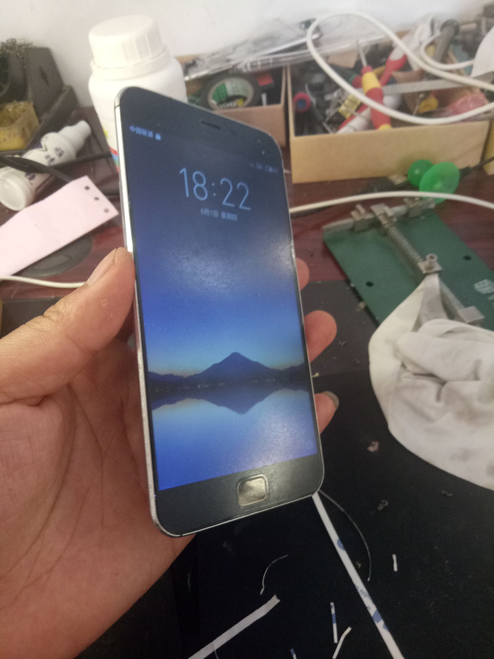 自己在家换屏幕好换么,苹果x换屏幕总成教程