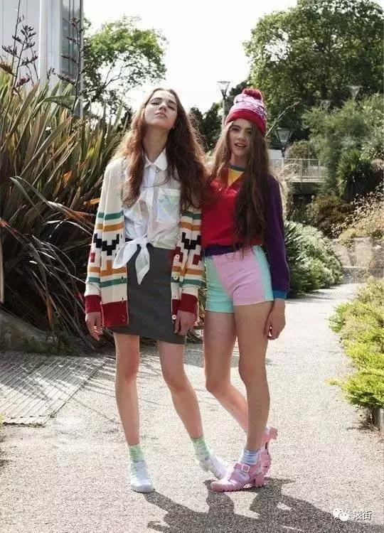 下雨穿什么雨鞋最方便,秋冬下雨天穿搭