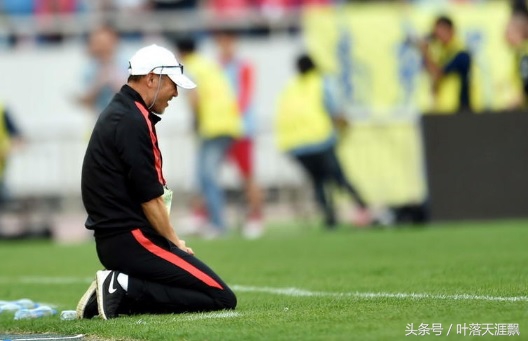 中超进球庆祝动作视频,中超进球教练的激动时刻