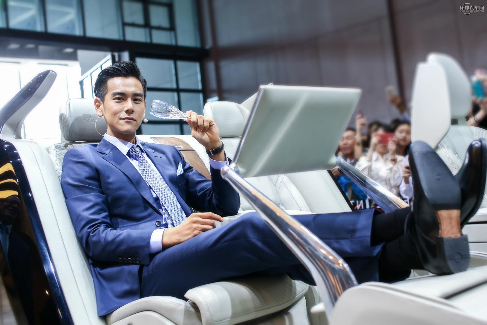 去除黑眼圈眼袋大概需要多少钱,男生怎样快速消除眼袋黑眼圈