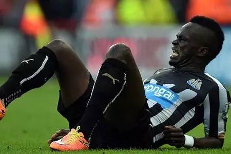 登巴巴断腿后去哪了,登巴巴断腿全过程