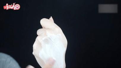 郭碧婷素颜美吗,郭碧婷素颜现身无人识