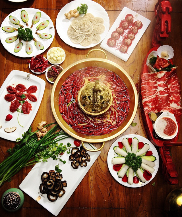 张靓颖推荐的火锅店,张靓颖成都春熙路