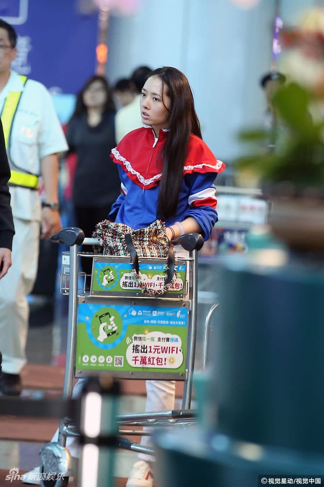 郭碧婷素颜美吗,郭碧婷素颜现身无人识