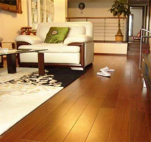 竹地板优缺点竹地板选购注意事项,竹地板有甲醛吗竹地板优缺点解析