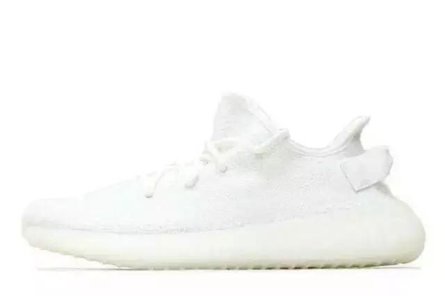 他们穿着什么英文翻译,他们穿着什么用英文怎么说