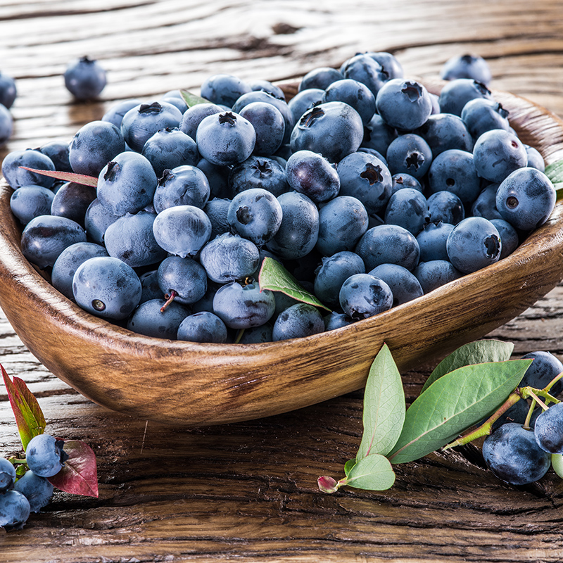 汤臣倍健蓝莓叶黄素防近视,蓝莓原浆对近视有用吗