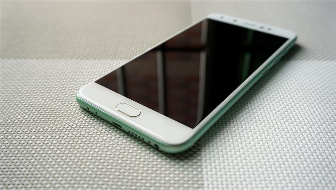 金立s10广告薛之谦四摄,金立S10手机性能怎么样