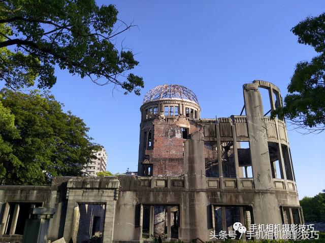 发朋友圈高级拍照姿势教程 (朋友圈被赞爆的拍照姿势2.0)