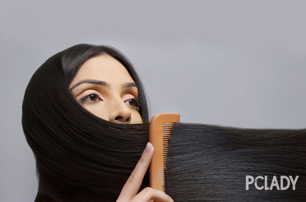 夏天头发总是湿的怎么回事,为什么头发黏黏腻腻的