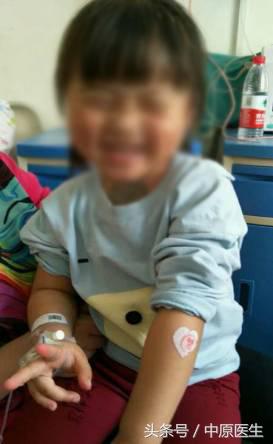 小孩子发热输液三天还发热,儿童感冒反复发烧必须输液吗