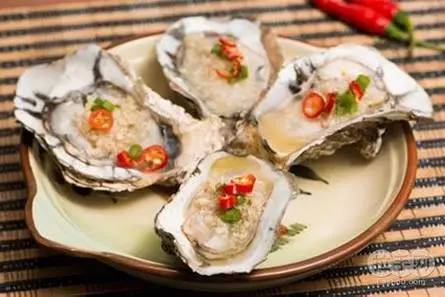 生蚝!生蚝!不可描述的功能让国人着迷,今天老广教你“蚝门九式”,从普通吃货晋级资深老饕