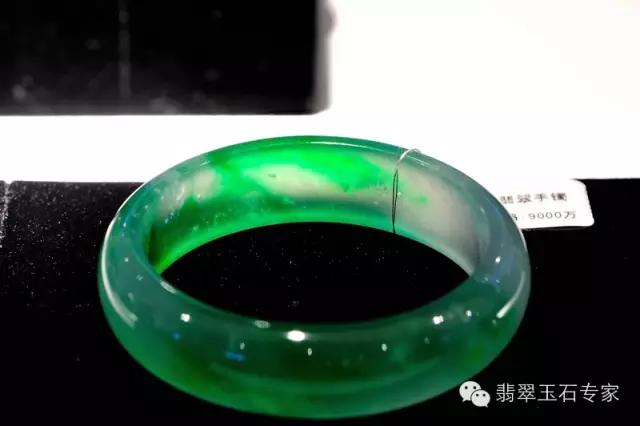 专家鉴别镯子,黄金手镯选购技巧和注意事项