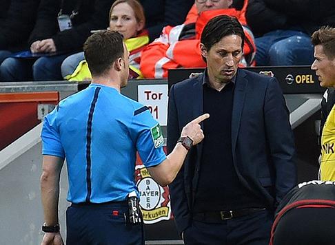 足坛转会最新动态,如何知道足坛最新消息