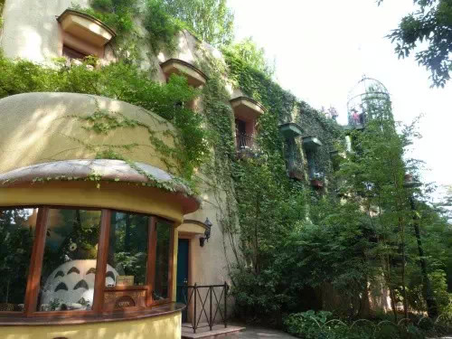 东京动漫中心游玩攻略,东京附近短途旅游景点推荐一日游