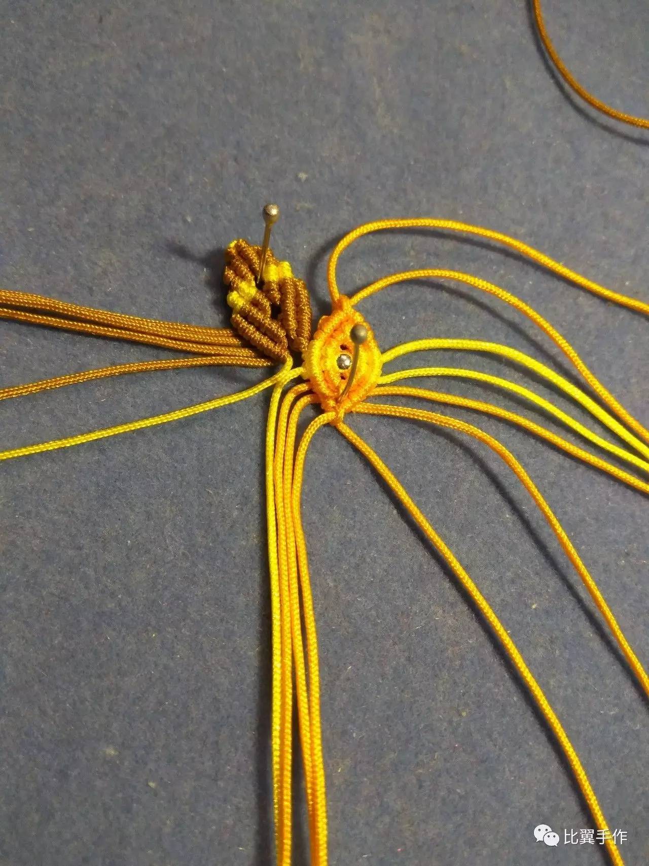 蝴蝶的各种编法教程,比翼双飞编织教程简单又漂亮