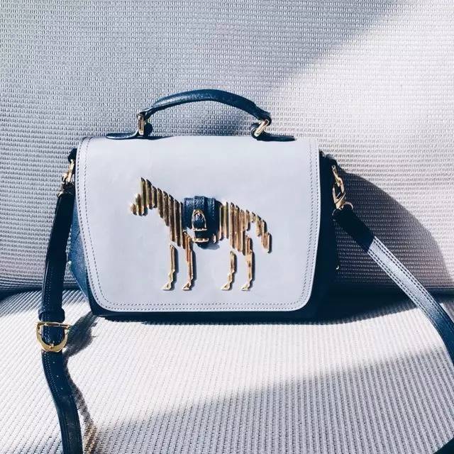 鏈翠俊鎯犻噾瑁曡礊,閲戣璐炴柊鍓ф垜鐨勬伓榄旂┛鎼埍椹粫