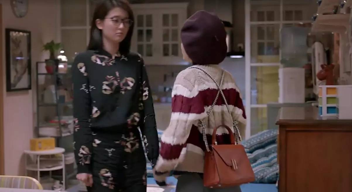 曲筱绡所有包包,曲筱绡穿搭包包