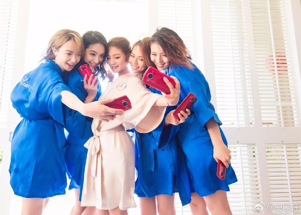 安以轩黄晓明婚礼,安以轩伊能静完整版