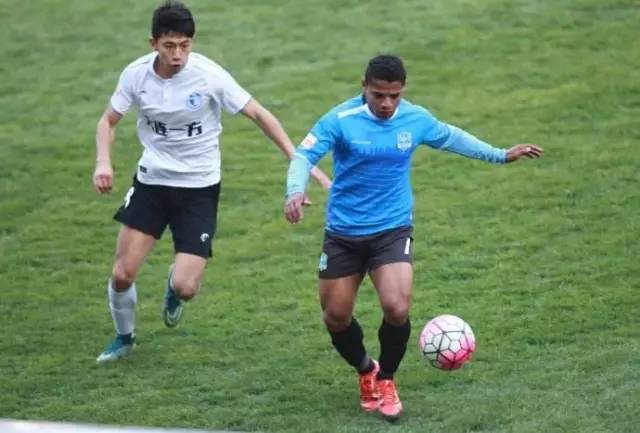 中甲联赛-WIN哥大连德比赛事推荐，您的足球竞猜好伙伴！