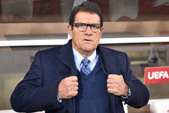 如今的中国足球缺不缺教练,中国足球难道要靠外援来踢球吗