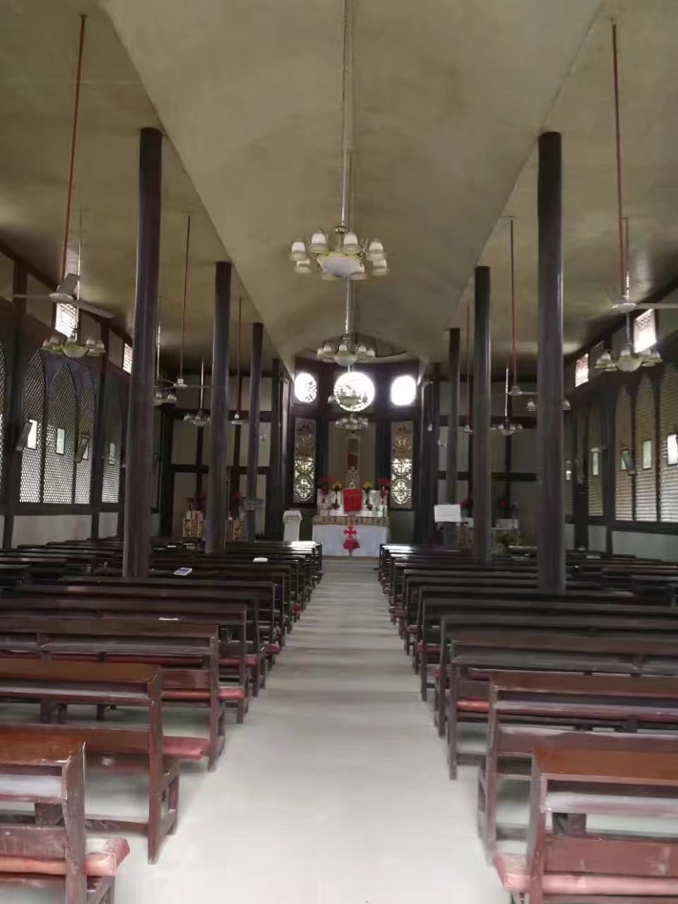 圣堂的拼音,圣堂篆体