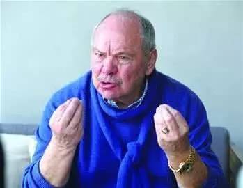 原创｜长沙为国足立“福地碑”，前国足主帅说现在球员只想钱！