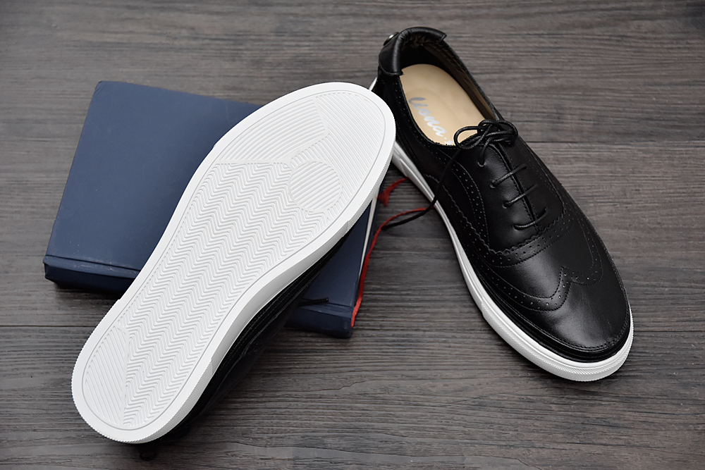 科技感十足的鞋子非常炫酷,科技感很强的鞋设计图