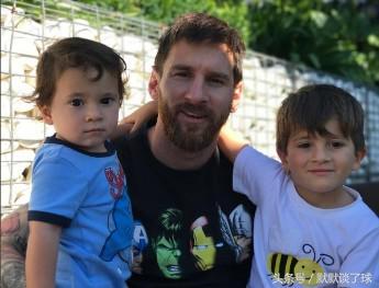 足坛昨日新闻：中超在迎大牌教练，国足备战，英格兰夺冠