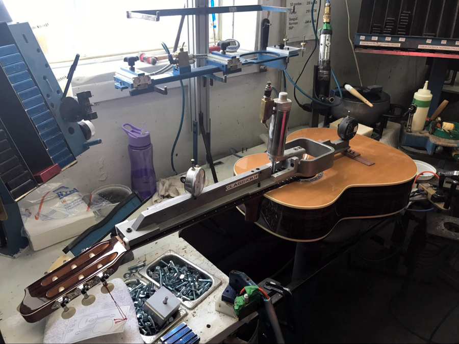 极速快报:弘力乐器2017加拿大Godin吉他工厂参观第一天