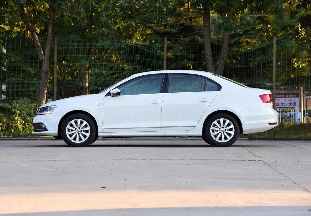 17款速腾1.6L自舒用车体会，动力弱尤其是上坡时候让我又急又心疼