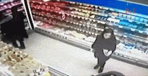 几个镜头解释了中国足球队的技术,足球gif集锦