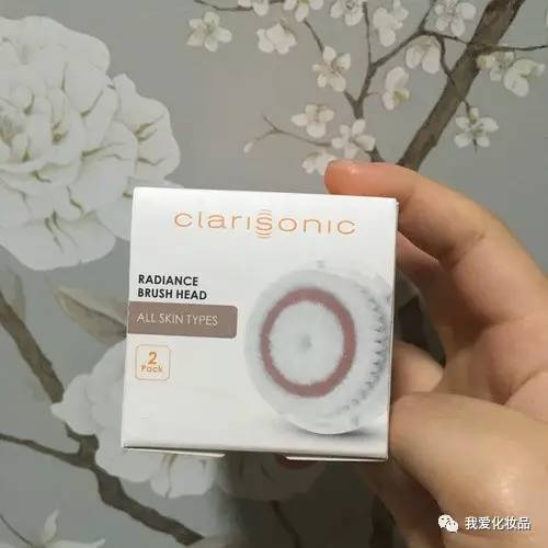 四十岁干皮敏感肌适合哪种护肤品,日本精华油哪一款适合干皮敏感肌