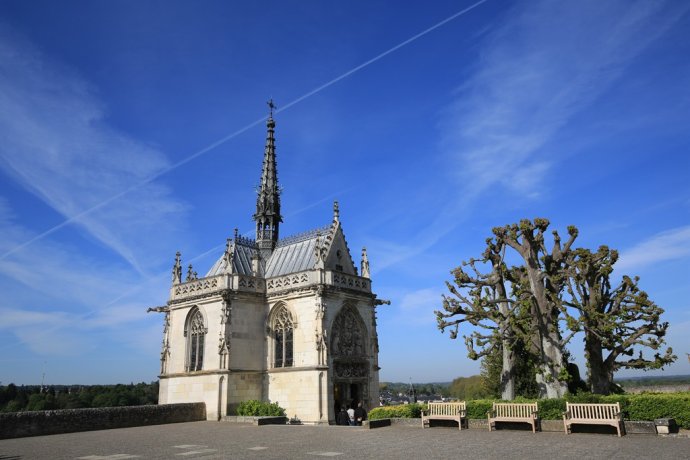 卢瓦尔河城堡简介,卢瓦尔河谷城堡位置在哪里