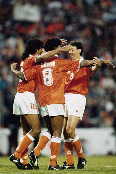 德国三驾马车荷兰三剑客,三驾马车vs荷兰三剑客