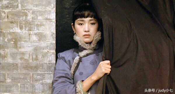 巩俐主演大红灯笼高高挂9集,巩俐大红灯笼高高挂电影