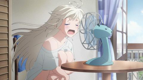 吹电扇真的可以给人吹面瘫吗,电扇对着头吹一个晚上会面瘫吗