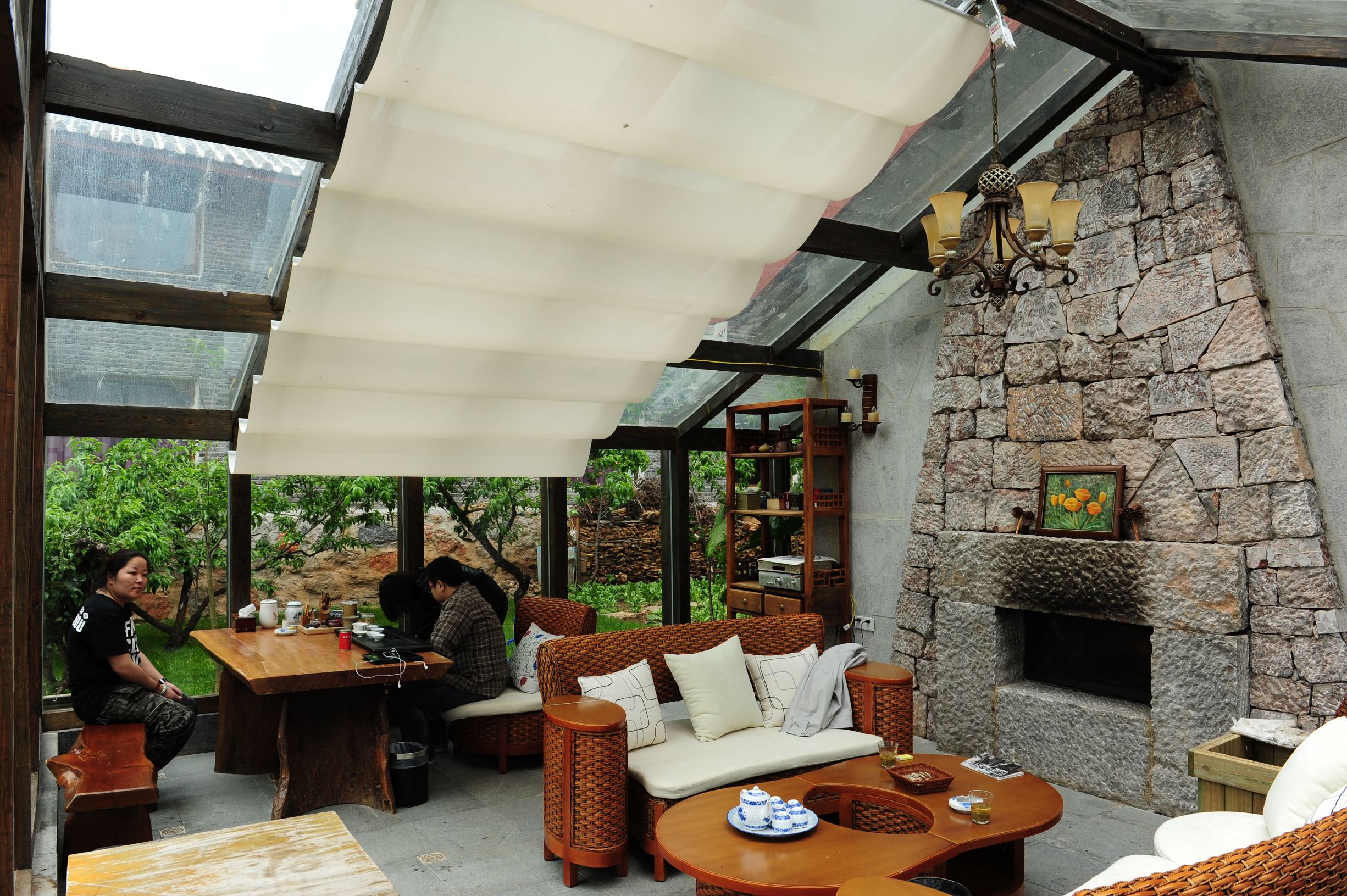 夏天阳光房太热怎么解决,阳光房太热怎么改造