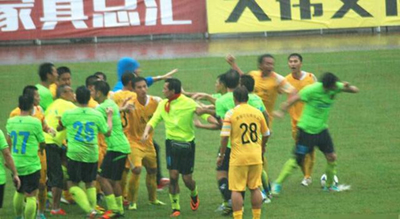 黄日华来上海,黄日华家庭简历