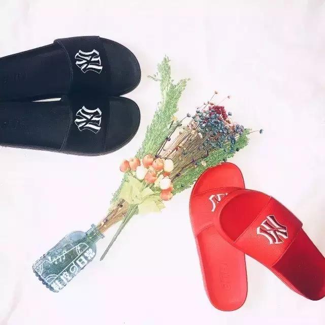 十大网红超酷拖鞋,回头率爆表的拖鞋