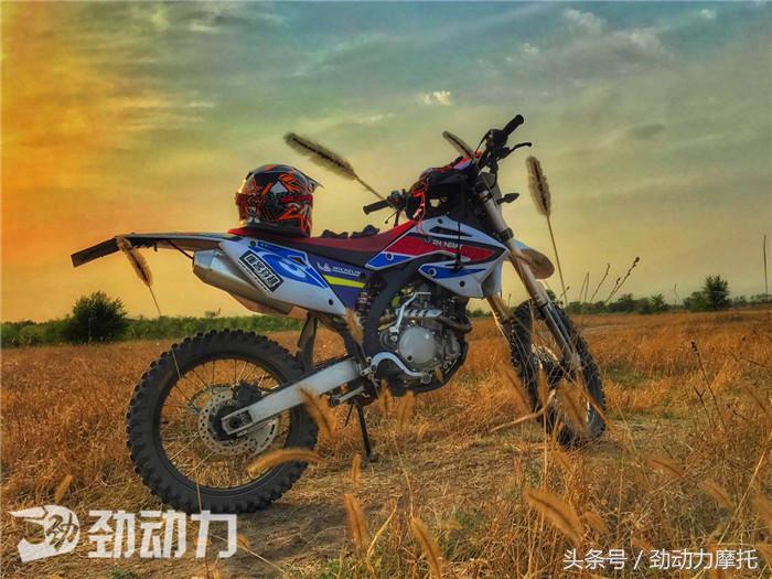 减震比较好的国产越野摩托车,国产越野摩托车300参数