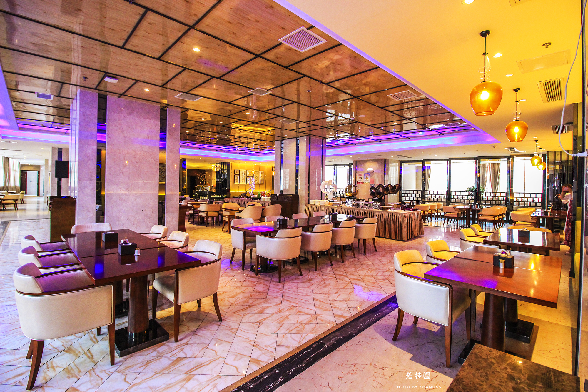 这个夏日,就去碧桂园十里金滩避暑吧