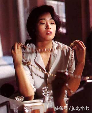 巩俐主演大红灯笼高高挂9集,巩俐大红灯笼高高挂电影