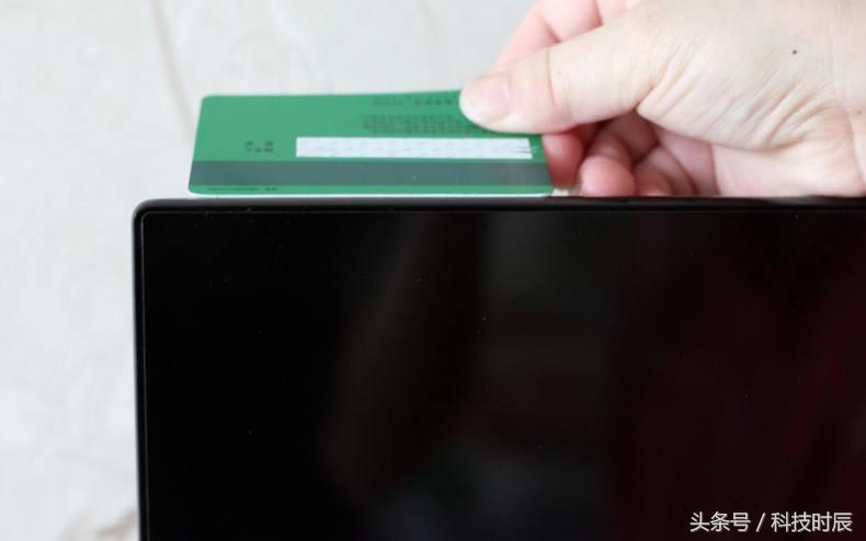 极致设计，煌彩新技术，夏普S60电视评测