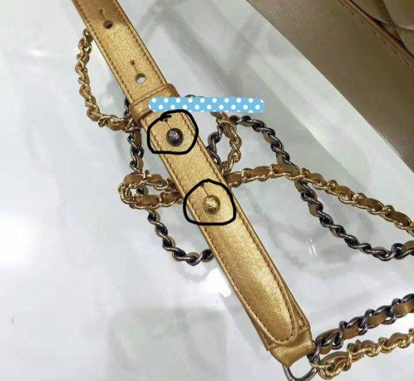 chanel流浪包味道大,chanel流浪包的缺点