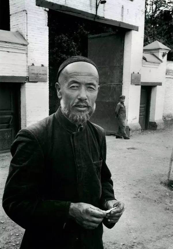 这个新西兰人用4个月走遍了中国,他镜头里的祖国你肯定没见过……