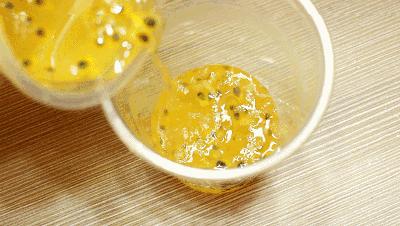 啊！好咸！好爽！喝完一袋盐后小编身残志坚，只为告诉你谁是老盐界的no.1！