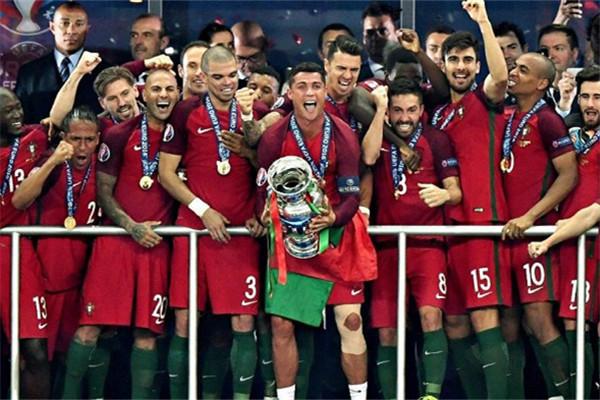 足球小将c罗,小将c罗纳尔多