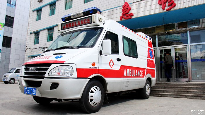 新款依维柯宝迪改装,依维柯宝迪透镜改装